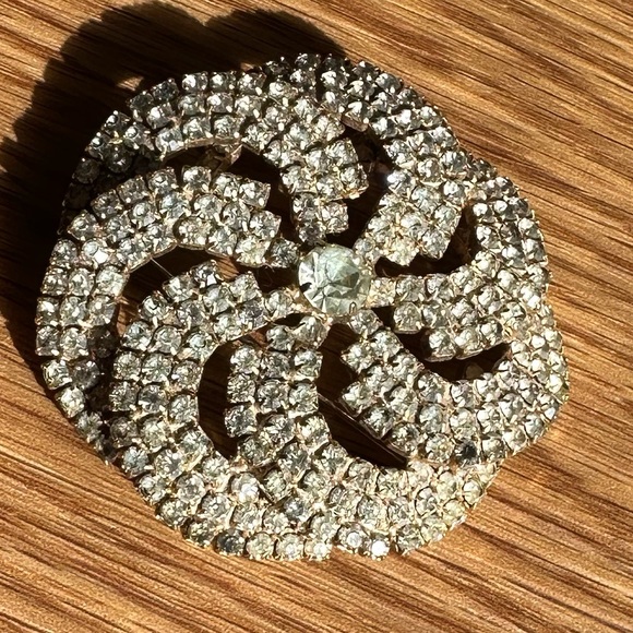 Vtg Kandell Marcus rare Rhinestone Pinwheel - Picture 5 of 8